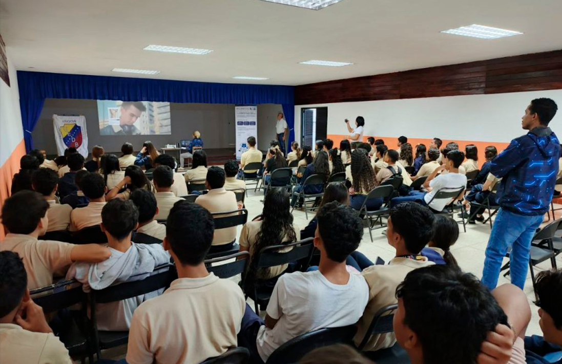 SUSCERTE Impulsa la Seguridad Digital en la Unidad Educativa Distrital Bermúdez